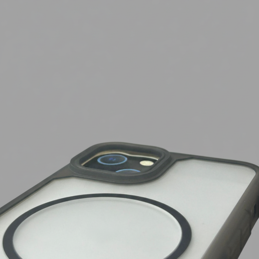 FrostMag Transparent Magnetic Case with Border – iPhone 14