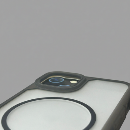 FrostMag Transparent Magnetic Case with Border – iPhone 14