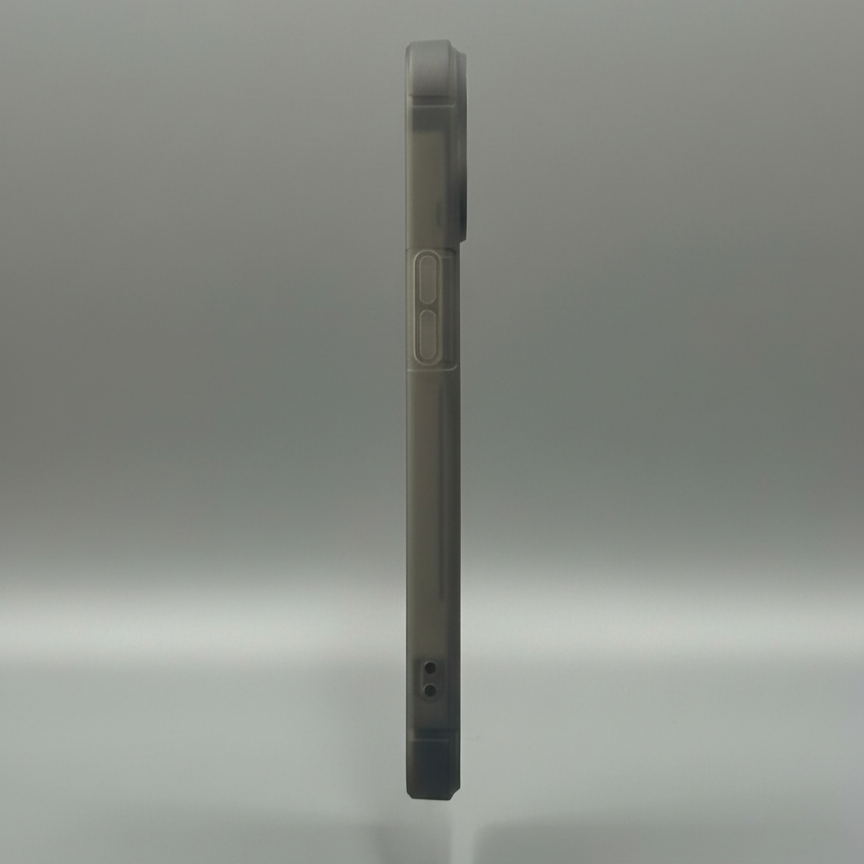 FrostMag Transparent Magnetic Case with Border – iPhone 14