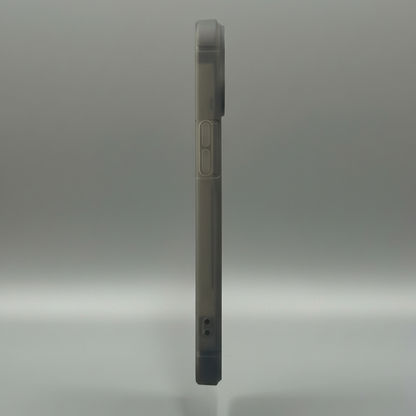 FrostMag Transparent Magnetic Case with Border – iPhone 14